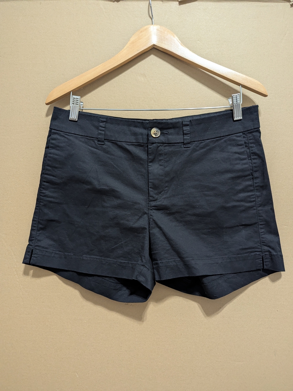 Old Navy Everyday Short Black Chino Mid Rise Stretch Cotton Size 6 Casual Summer